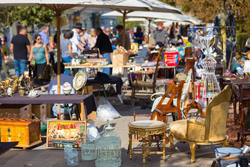 4 Antique Markets to Visit in 2019